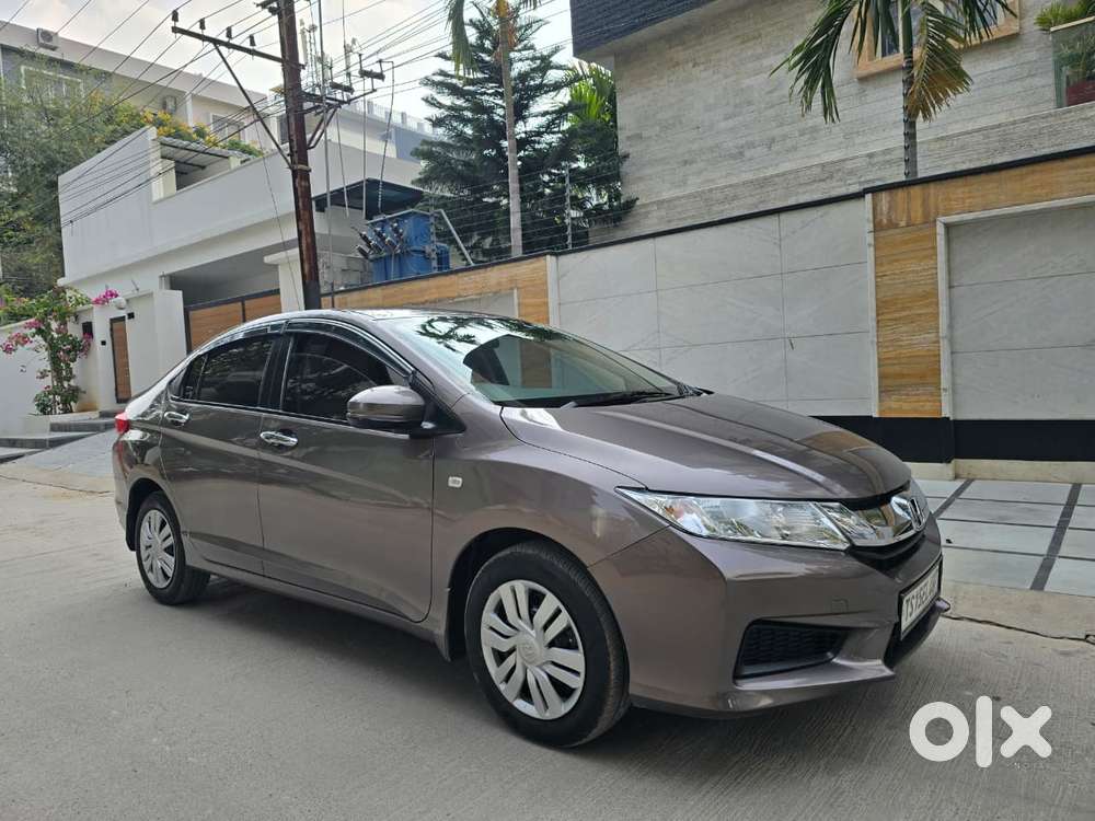 Honda City V At I-vtec, 2016, Petrol