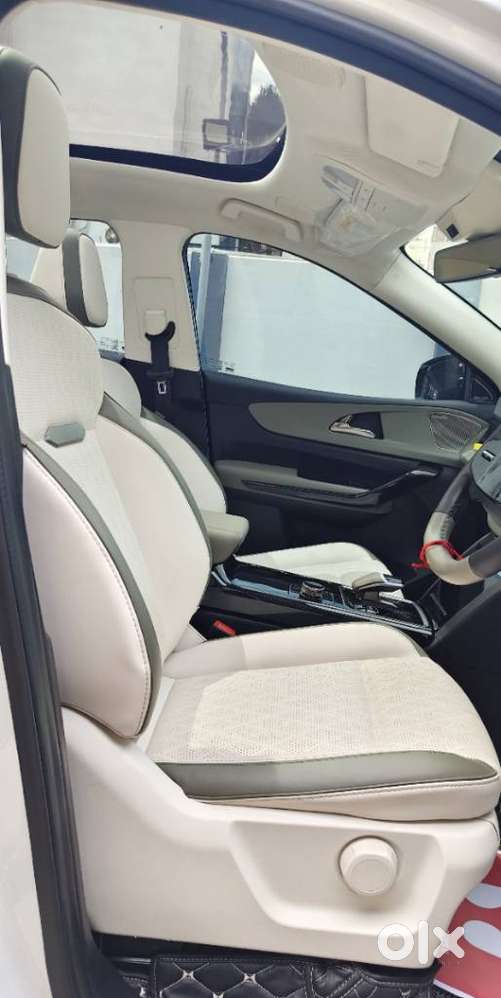 Mahindra Xev 9e Three B79 Kwh, 2026, Electric