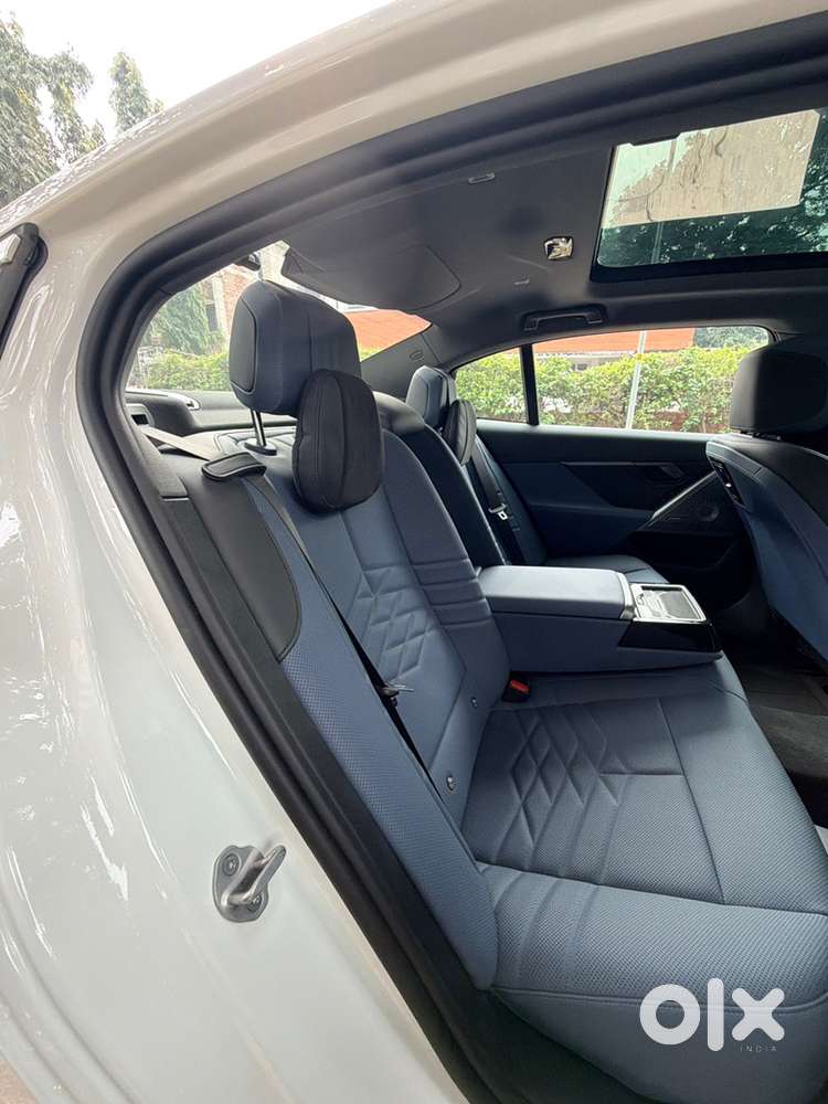 Bmw 5 Series 2026 Petrol 4000 Km Driven