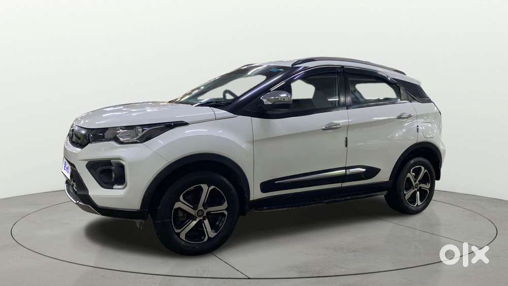 Tata Nexon 1.2 Revotron Xza Plus, 2022, Petrol