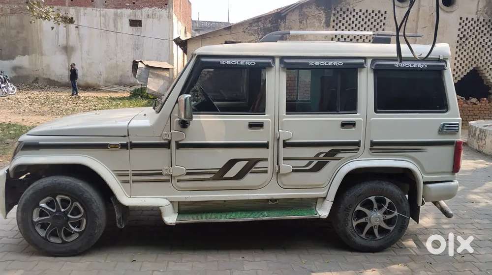 Mahindra Bolero Diesel Automatic 2013