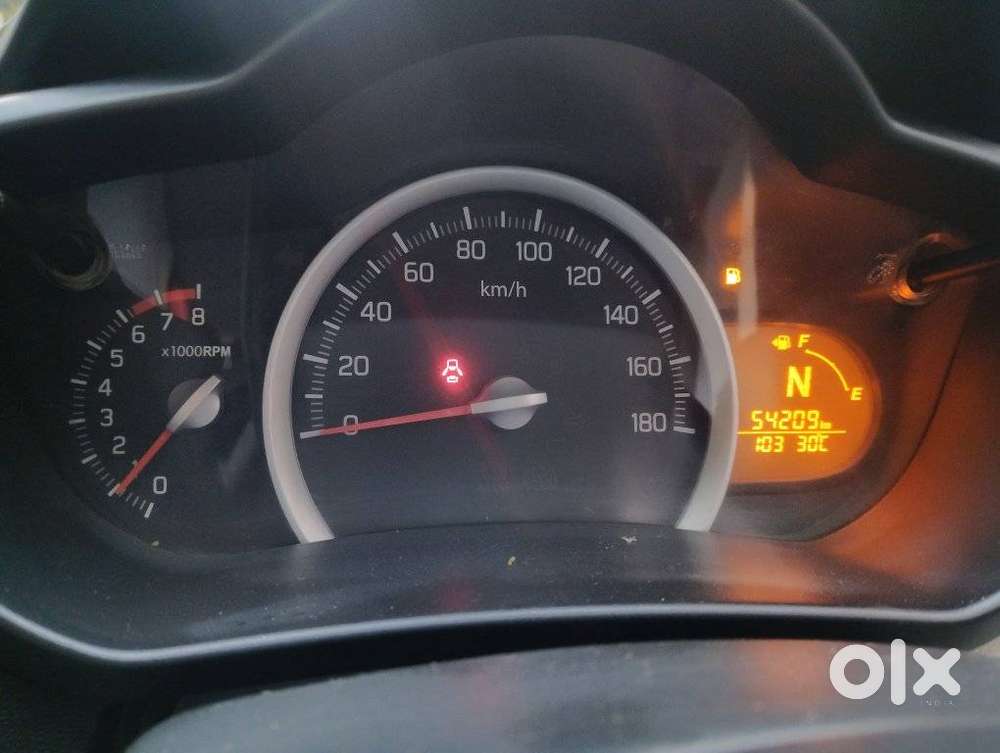 Maruti Suzuki Celerio 1.0 Vxi Amt, 2015, Petrol
