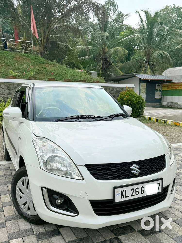Maruti Suzuki Swift Vxi Optional, 2016, Petrol