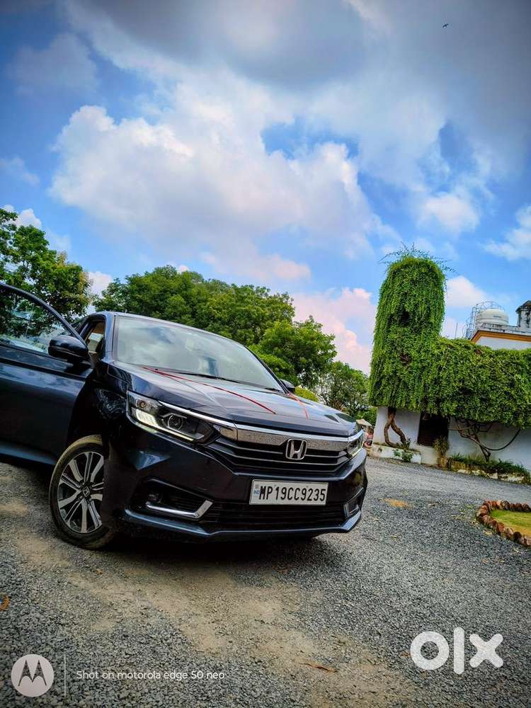 Honda Amaze 2nd Gen 2023 Petrol Well Maintained