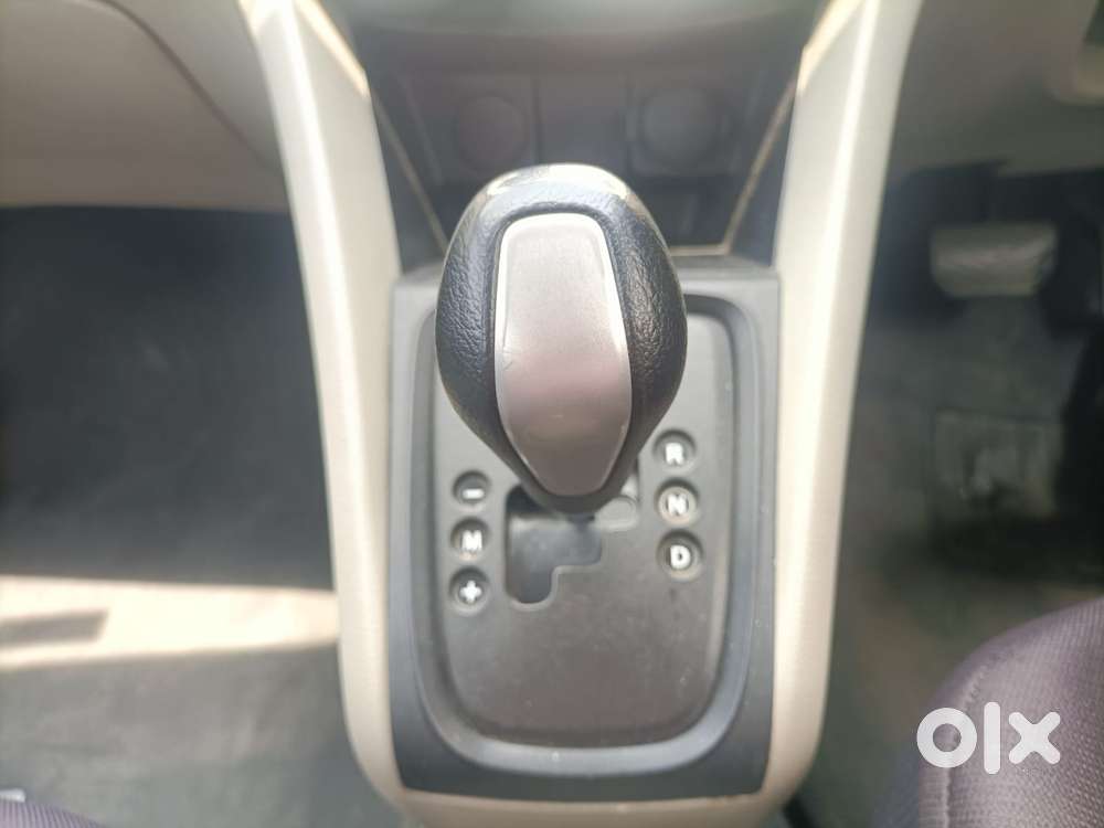 Maruti Suzuki Celerio Vxi Optional Amt, 2014