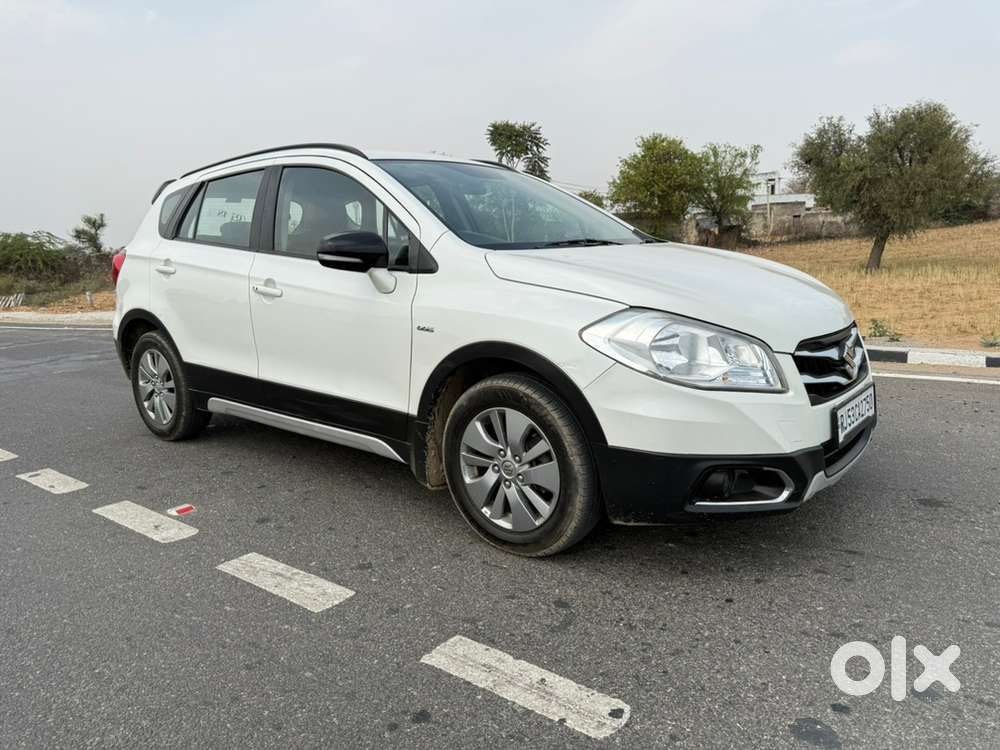 Maruti Suzuki S-cross 2016 Diesel Well Maintained