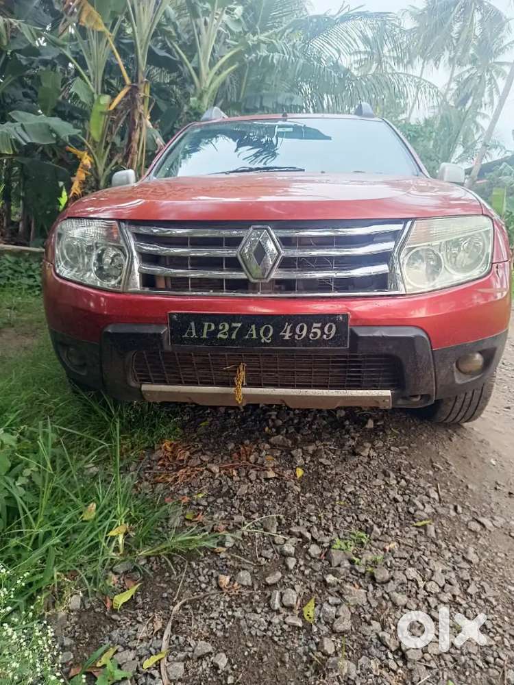 Renault Duster 2012,top End Model