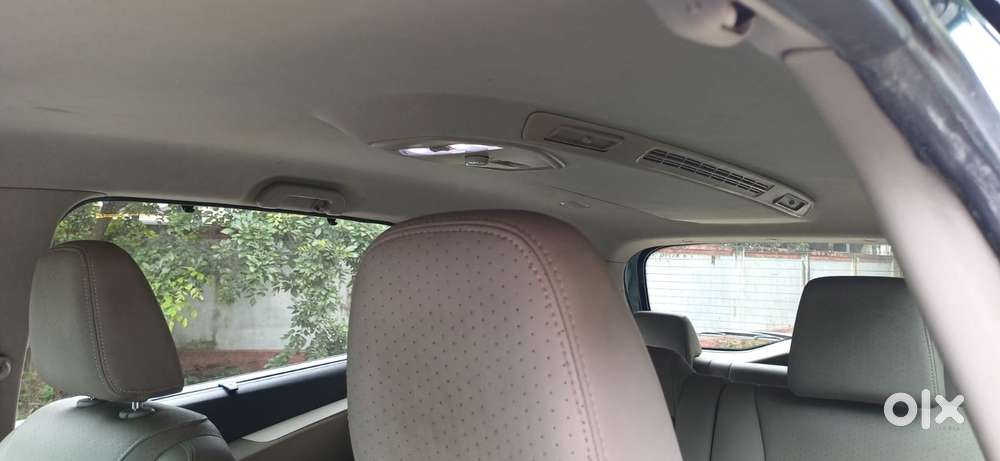 Mahindra Marazzo M8, 2019, Diesel