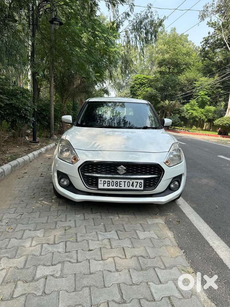 Maruti Suzuki Swift Vvt Vxi, 2021, Petrol