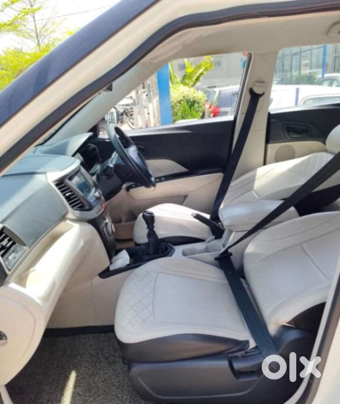 Mahindra Xuv300 W6, 2019, Petrol