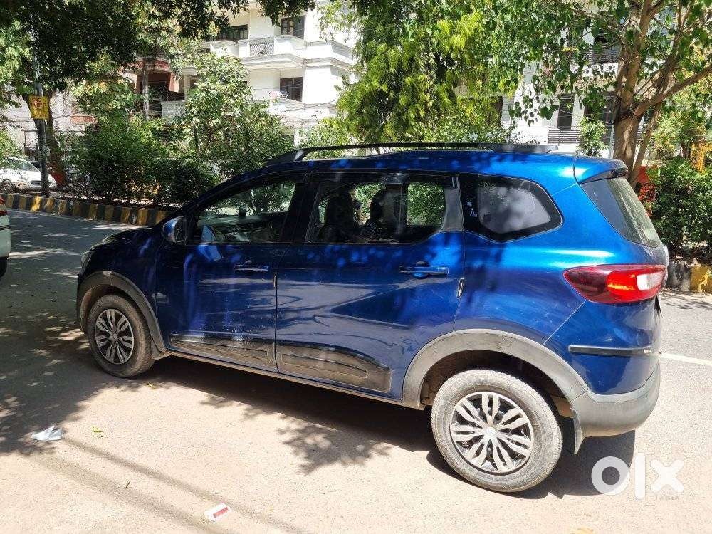 Renault Triber Rxt, 2022, Petrol