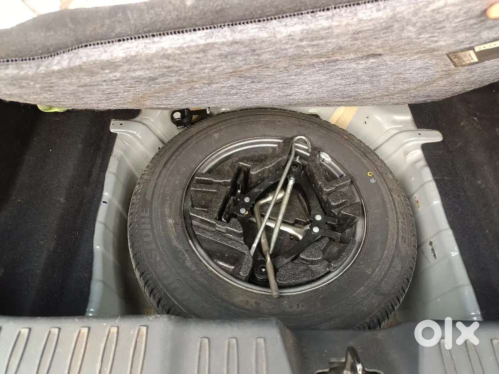 Tata Altroz 2021 Petrol 27000 Km Driven