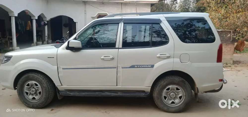 Tata Safari Storme 2017 Diesel Well Maintained