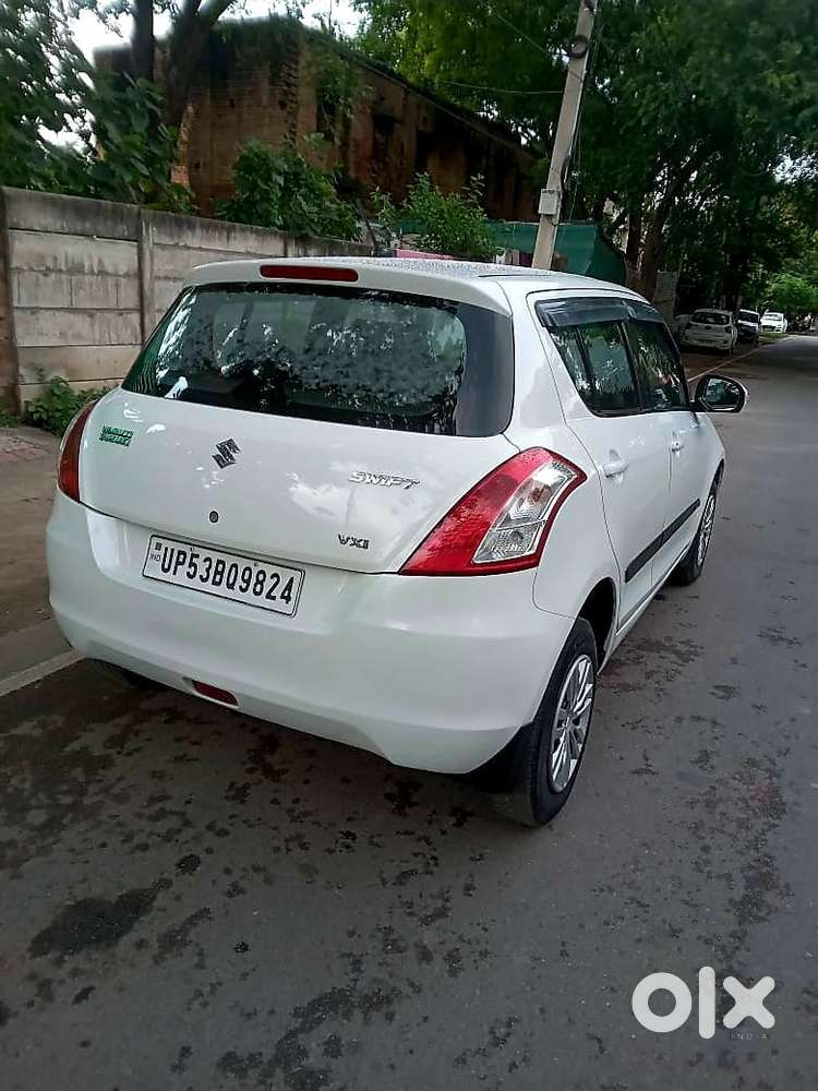 Maruti Suzuki Swift Vxi, 2015, Petrol