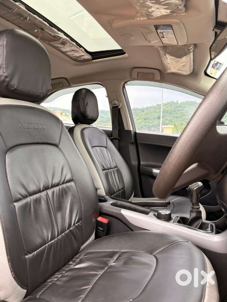 Tata Nexon 1.2 Revotron Xm (s), 2020, Petrol