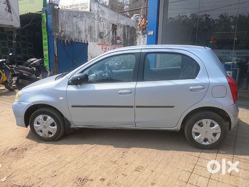 Toyota Etios Liva 2011-2012 G, 2012, Petrol