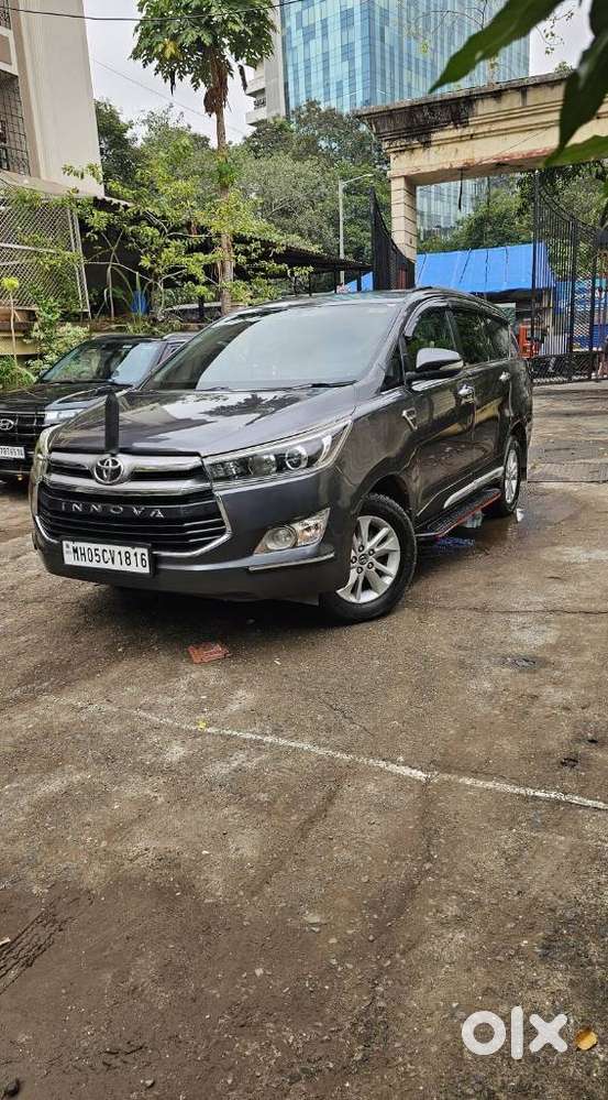 Toyota Innova Crysta 2.4 V 7 Str, 2016, Diesel