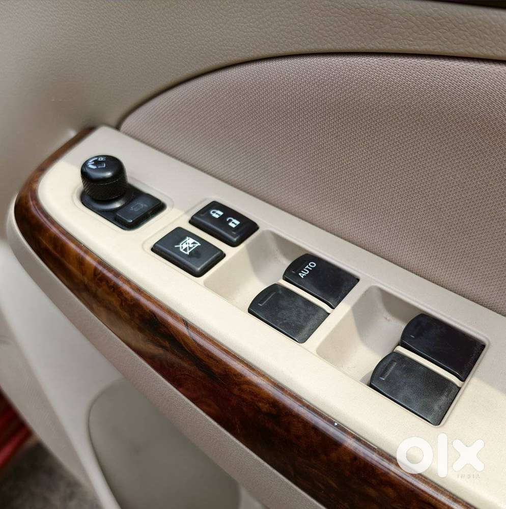 Maruti Suzuki Dzire 1.2 Zxi, 2019, Petrol