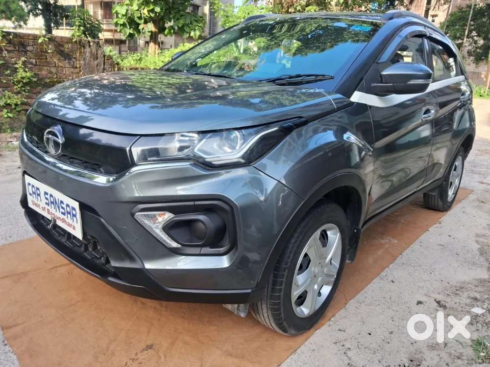 Tata Nexon 1.2 Revotron Xm (s), 2022, Petrol