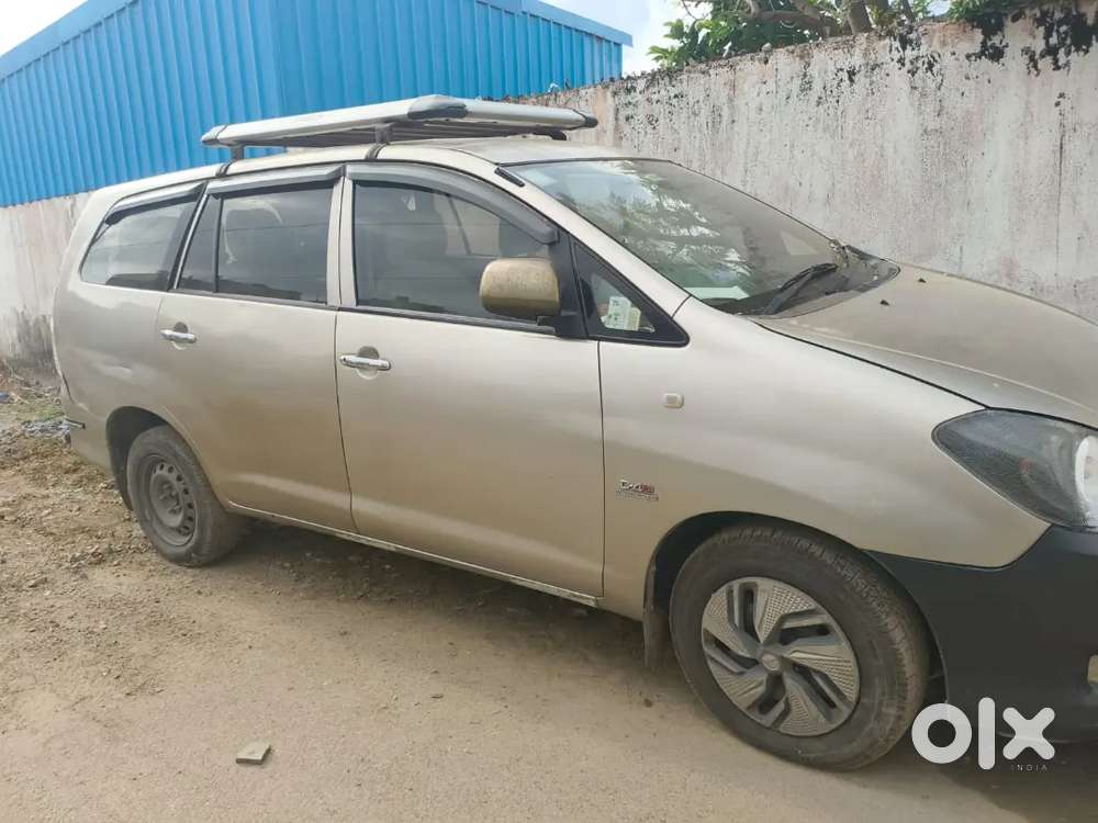 Toyota Innova 2010 Diesel 200000 Km Driven