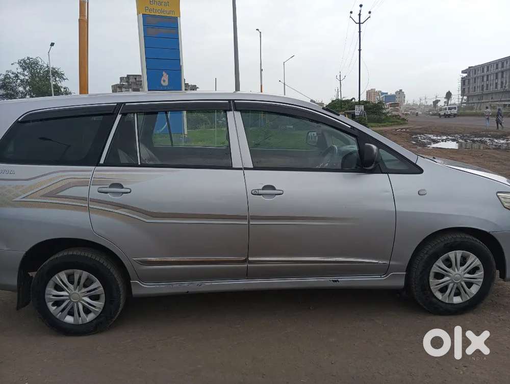 Toyota Innova 2016 Diesel Car