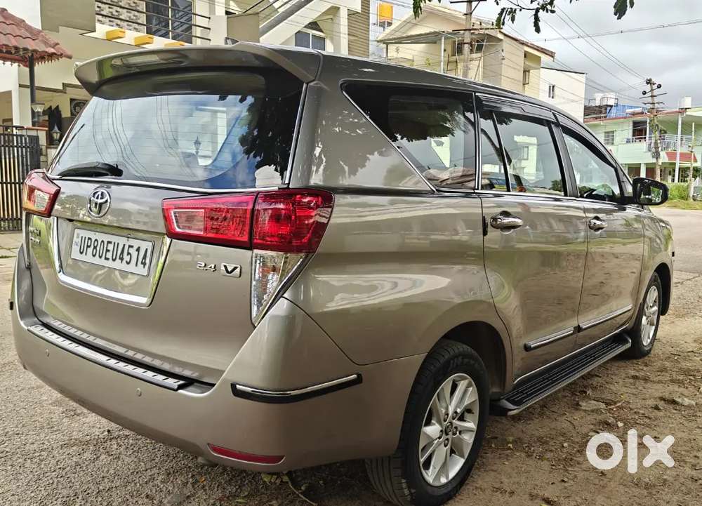 Toyota Innova Crysta 2018 Diesel Variant