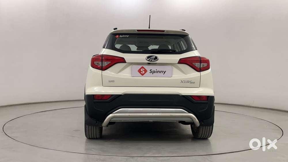 Mahindra Xuv300 W8, 2021, Petrol