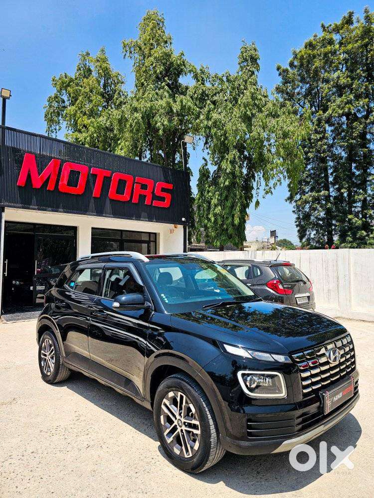 Hyundai Venue [2022-ongoing] 1.5 Crdi Sx, 2023, Diesel