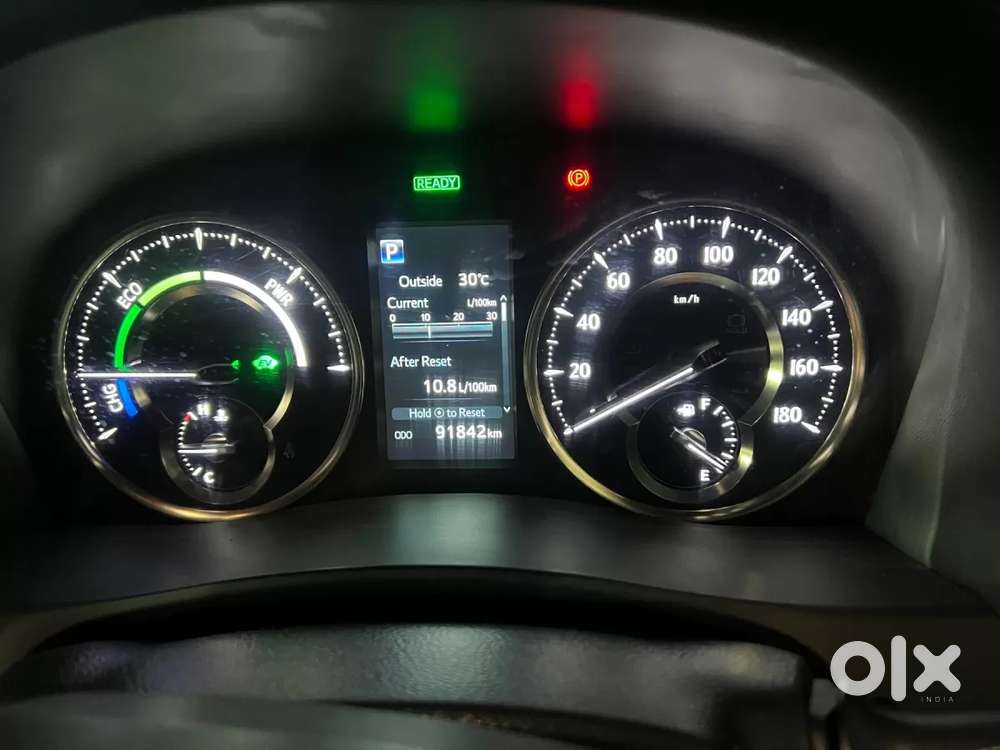 Toyota Vellfire 2.5 Hybrid, 2020, Petrol