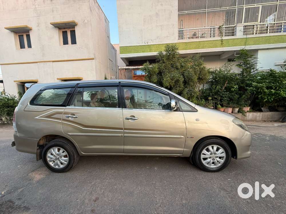Toyota Innova 2010 Diesel Good Condition