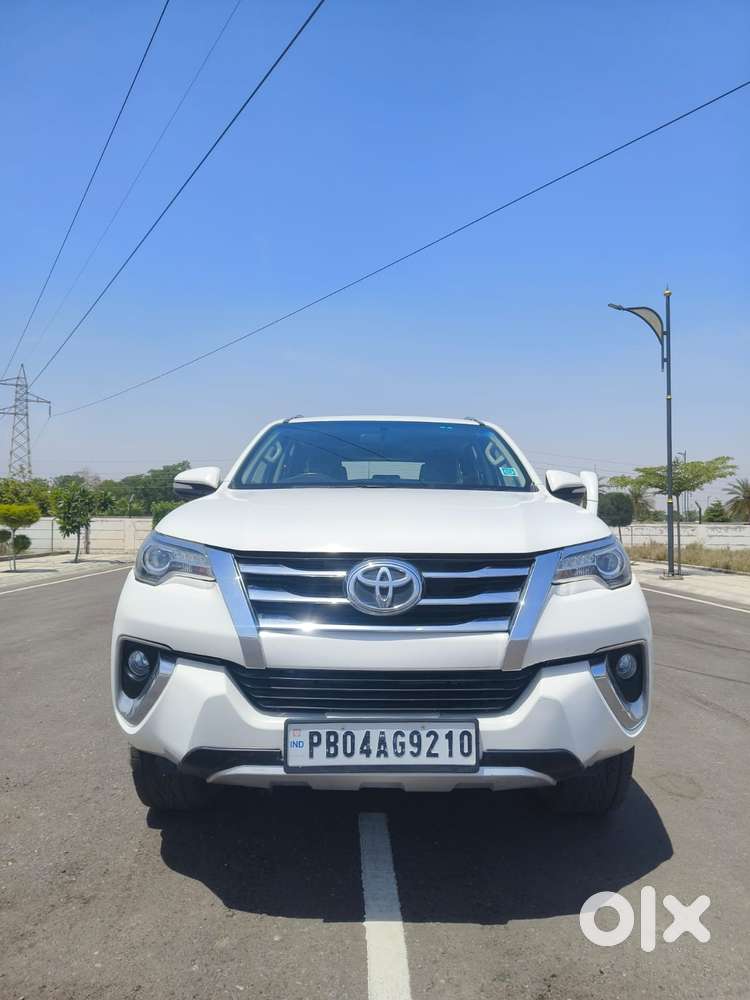 Toyota Fortuner 3.0 4x2 Automatic, 2017, Diesel