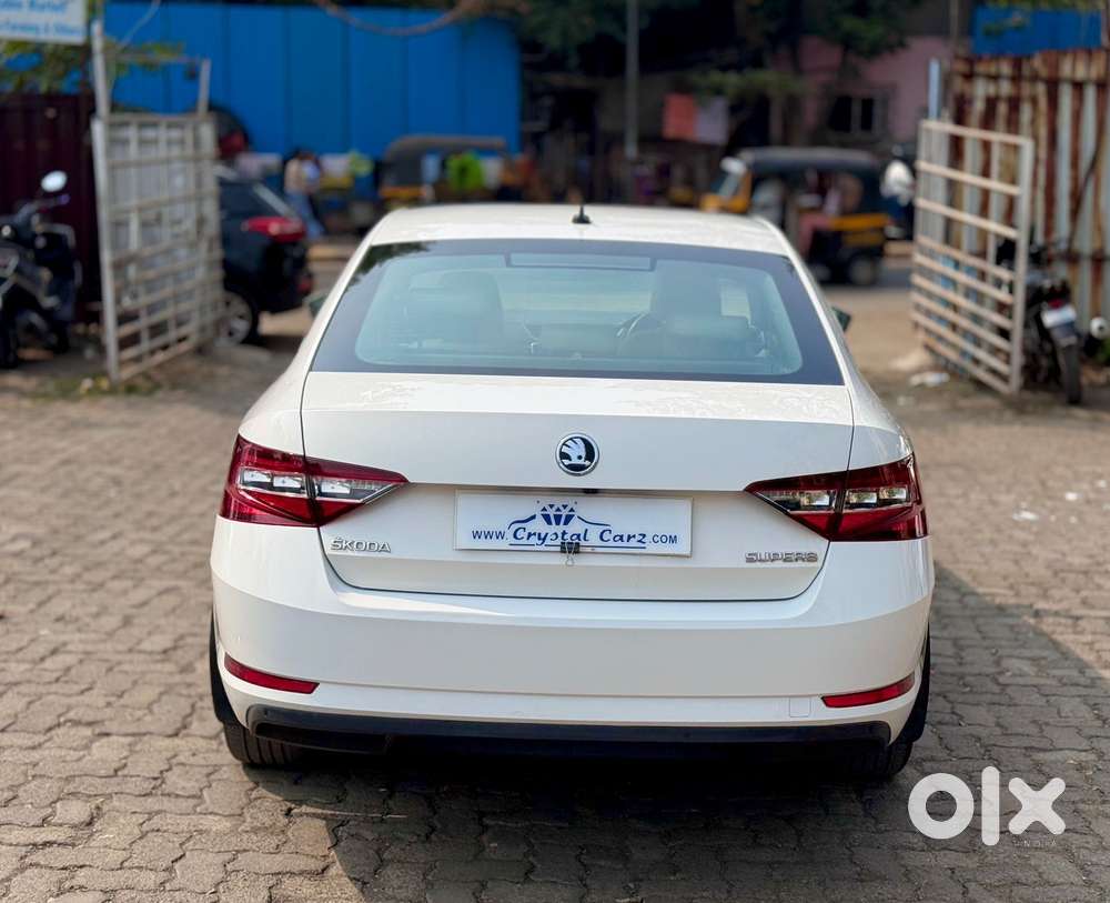 Skoda Superb Lk 1.8 Tsi At, 2018, Petrol
