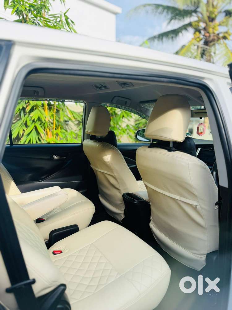 Toyota Innova Crysta 2.4 G Mt 7 Str, 2021, Diesel