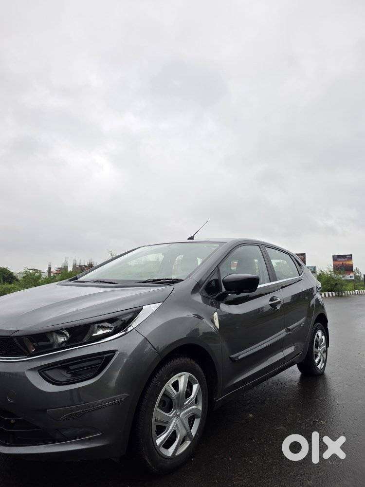Tata Altroz 1.2 Xm Plus, 2022, Petrol