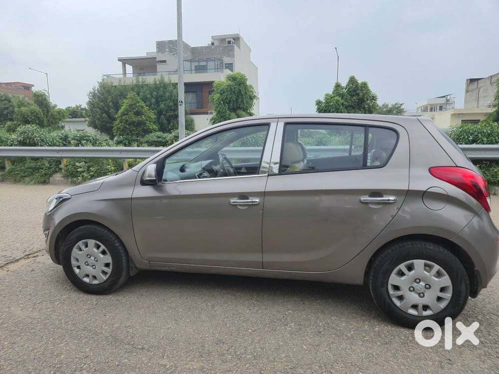 Hyundai I20 Sportz 1.2 Mt, 2012, Petrol