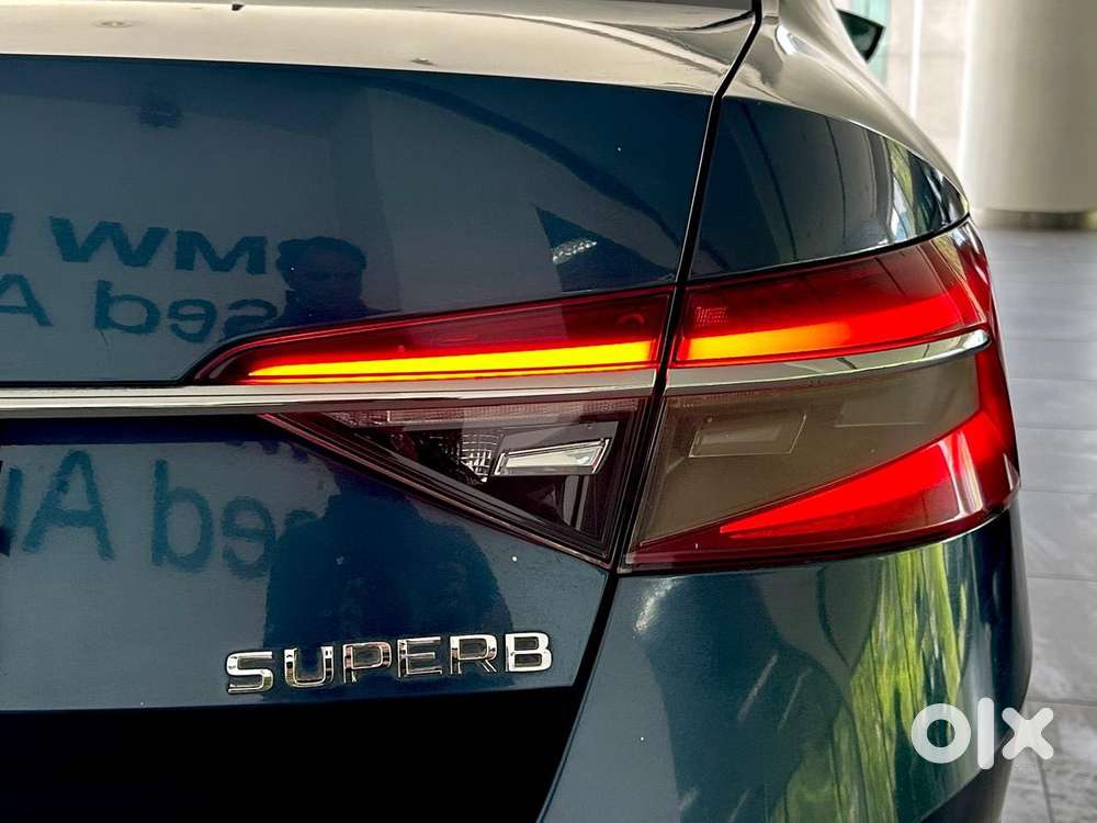 Skoda Superb 2.0 L&k Tsi At, 2022, Petrol