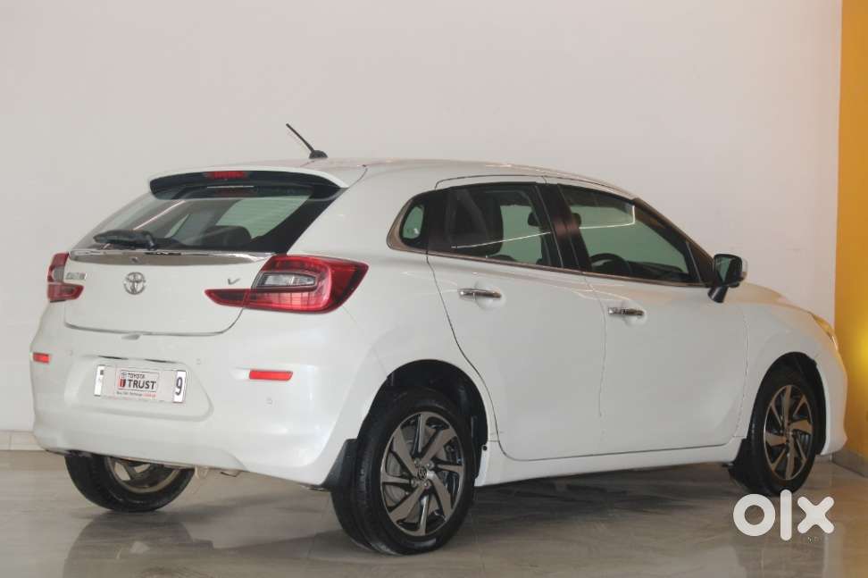 Toyota Glanza 1.2 V Amt, 2023, Petrol