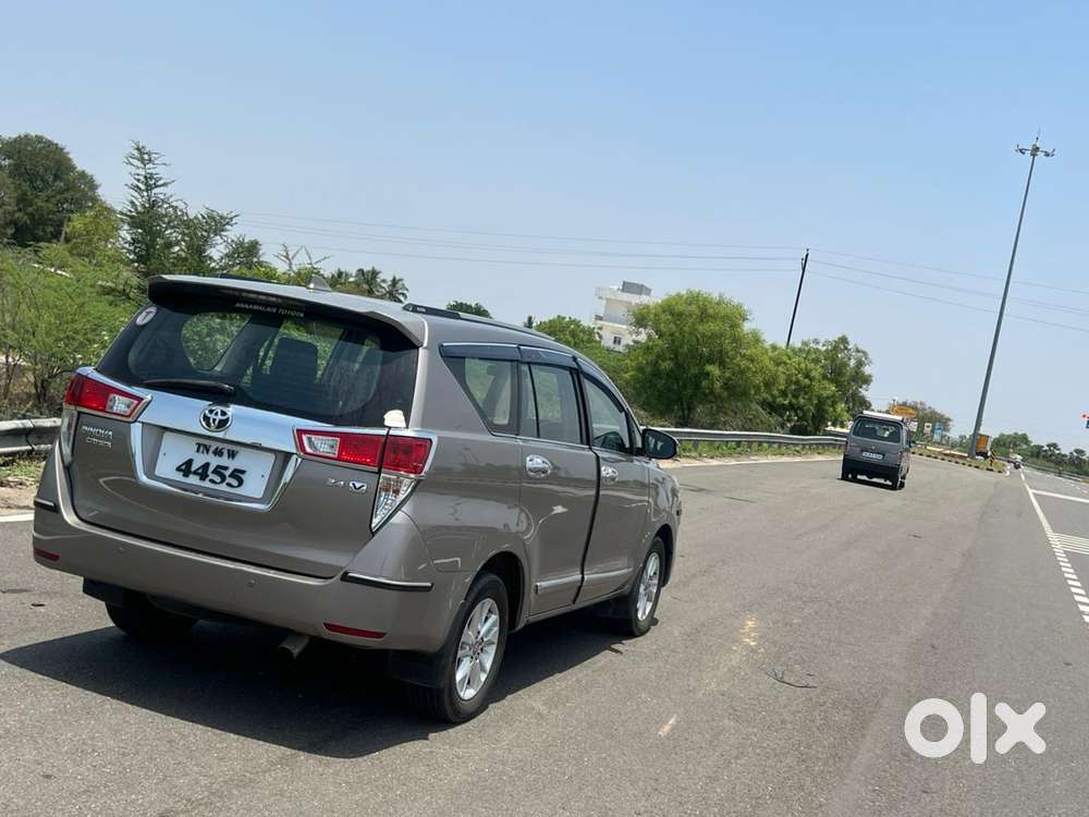 Toyota Innova Crysta 2.4 V, 2018, Diesel