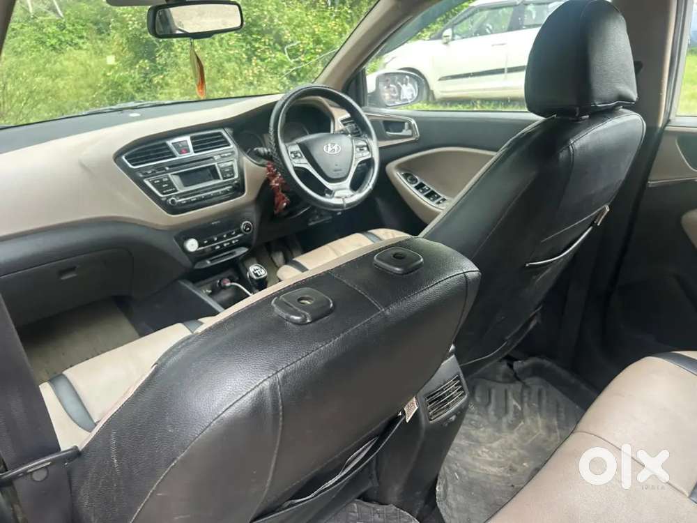 Hyundai I20 Spotz 2015