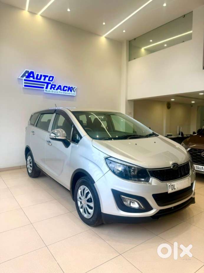 Mahindra Marazzo M4, 2019, Diesel
