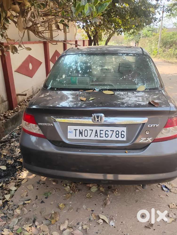 Honda City Zx 2005 Petrol Well Maintained
