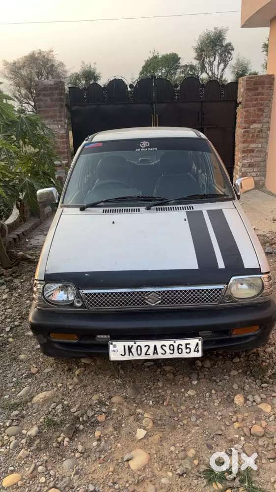 Maruti Suzuki 800 2011