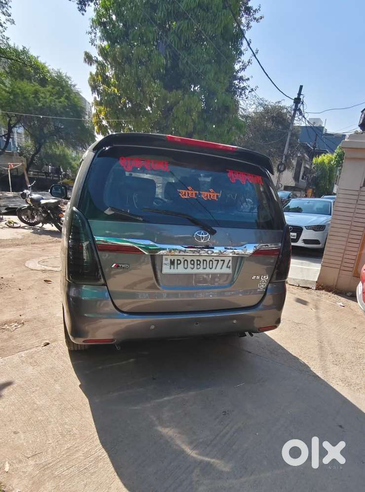Toyota Innova 2.5 G (diesel) 7 Seater Bs Iv, 2014, Diesel