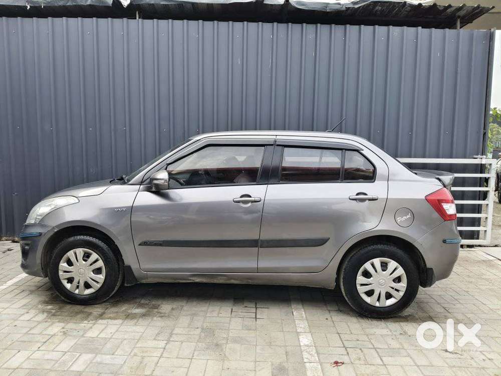 Maruti Suzuki Swift Dzire 1.2 Vxi Bsiv, 2014, Petrol