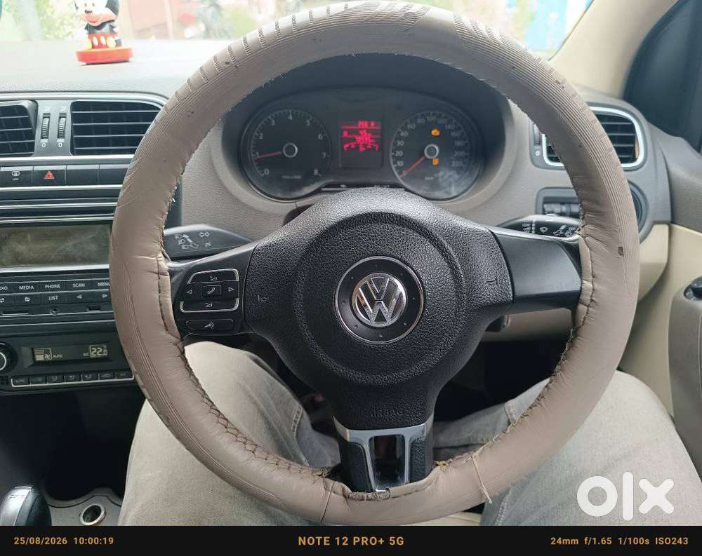 Volkswagen Vento Petrol Highline At, 2014, Petrol