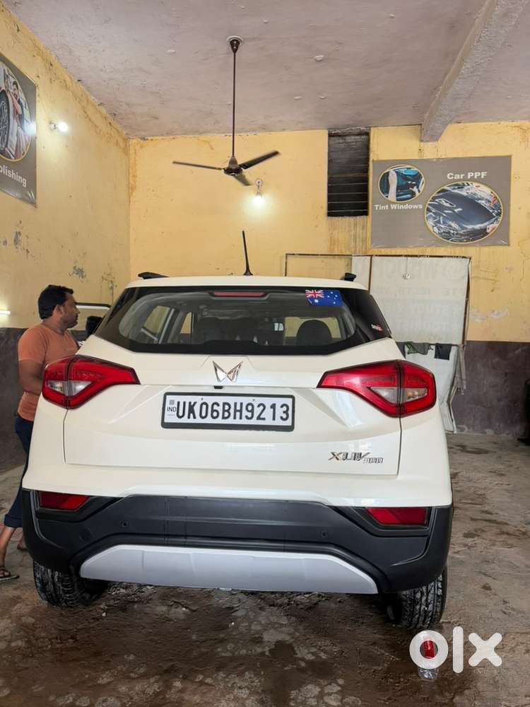 Mahindra Xuv300 Petrol 2024