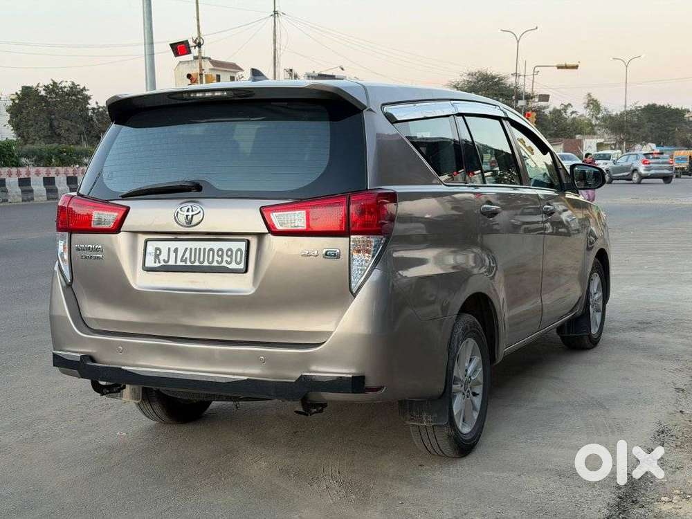 Toyota Innova Crysta 2.4 G Mt 7 Str, 2018, Diesel