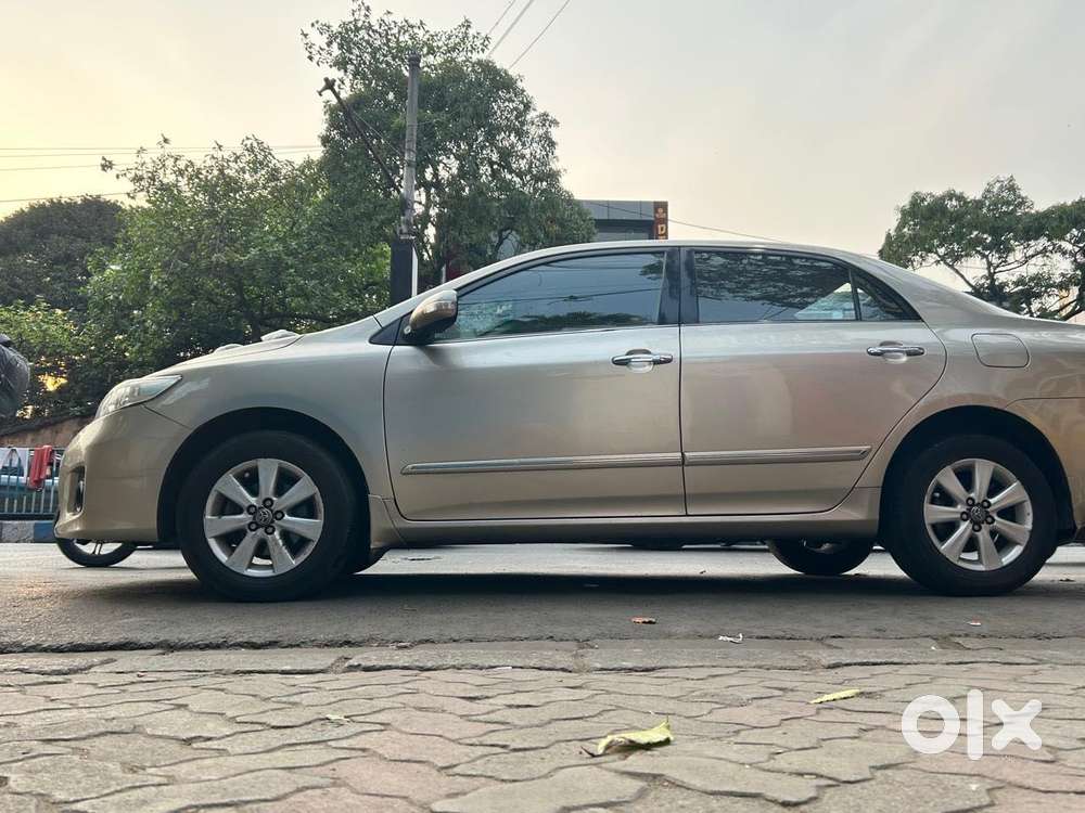 Toyota Corolla Altis 2010-2013 G, 2012, Petrol
