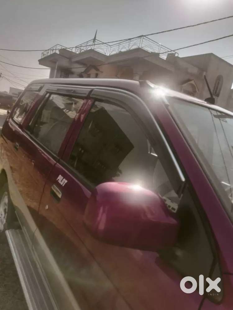 Chevrolet Tavera Lt 9 Seater 2013