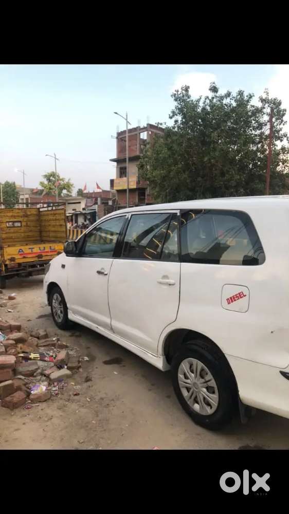 Toyota Innova Diesel 2012